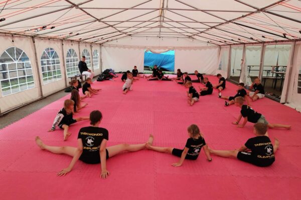 OBÓZ TAEKWONDO UKS SZAKAL ROBAKOWO – FUNKA 2026